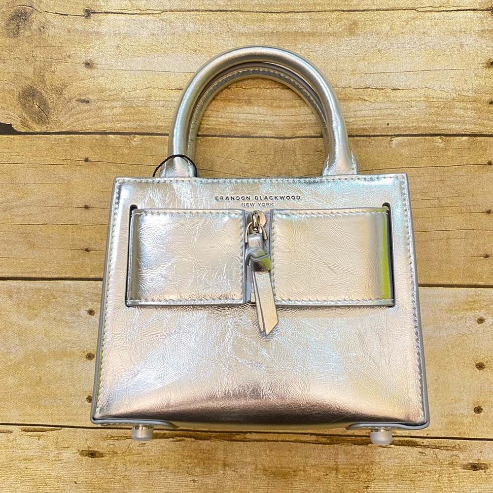 NWOT Brandon Blackwood KUEI BAG IN SILVER CRINKLE LEATHER